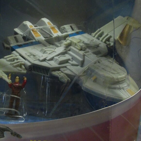STAR TREK STRIKE FORCE MAQUIS FIGHTER - Picture 8 of 8